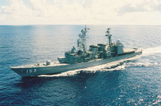 The Japanese Maritime Self-Defense Force's (JMSDF) Asagiri-class general purpose destroyer DD-153 Yugiri sails in an disclosed place in this undated pictured. Indonesian Defense Minister Sjafrie Sjamsoeddin has expressed his intention to materialize defense equipment and technology cooperation, including the transfer of Asagiri-class destroyers during his meeting on June 5 with Japanese Defense Minister Shinjiro Koizumi in Tokyo.