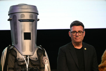 Andy Burnham's election win paves way for bid to oust Starmer
