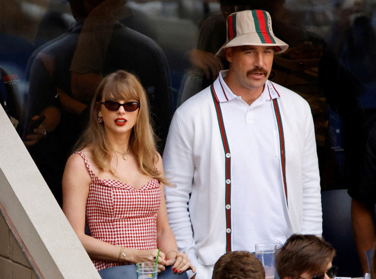 Singer Taylor Swift and Kansas City Chiefs' Travis Kelce are seen during the US Open final match between Italy's Jannik Sinner and Taylor Fritz of the United States in New York, the US on Sept. 8, 2024.