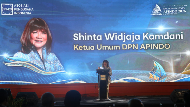 Indonesian Employers Association (Apindo) chairwoman Shinta Kamdani delivers a speech during the 35th National Working and Consultation Meeting at Claro Hotel in Makassar, South Sulawesi, on Aug. 4, 2026.