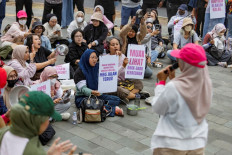 Health advocates: People hold a rally on Sept. 8, 2026 in Yogyakarta to demand the government end the free nutritious meal (MBG) program following repeated cases of mass food poisoning.