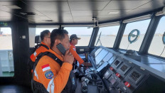 Rescuers work during a search operation after the Virgo Transport 8 ferry sank while sailing from Surabaya to Banjarmasin, in the Java Sea, September 13, 2026.
