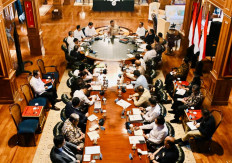 President Prabowo Subianto (center) presides over a limited cabinet meeting on Sept. 1 with several cabinet ministers on his administration's housing program at his private residence in Hambalang, Bogor regency, West Java.