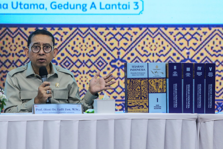 Culture Minister Fadli Zon speaks during a media briefing on the launch of Sejarah Indonesia: Dinamika Kebangsaan dalam Arus Global (Indonesian History: National Dynamics in Global Currents) in Jakarta on Monday, Aug. 31, 2026. The Culture Ministry launched the first five volumes of the 10-volume series, which are available for free download through its digital platform, pustakabudaya.id. 
