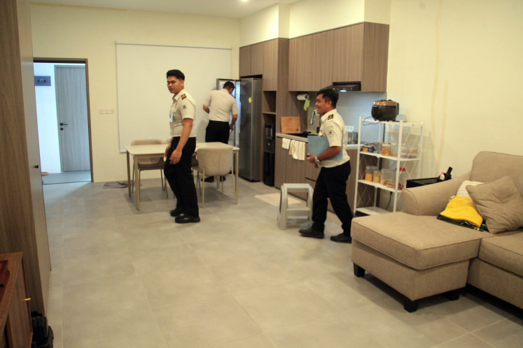 Officials show a room previously raided by the Indonesian Ombudsman at the Cibinong Penitentiary in Bogor, West Java, on Sept. 24, 2026. West Java Corrections directorate head Yudi Suseno said the residences were designated for several prison officials, including the Cibinong penitentiary head. The authorities are still investigating the Ombudsman&rsquo;s findings and will take action in accordance with procedures if the premises are found to have been misused. 