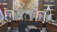 Deputy Haj and Umrah Minister Dahnil Anzar Simanjuntak attends a meeting with representatives of umrah travel operators on Oct. 26, 2026, at the ministry&rsquo;s office in Jakarta to discuss flight safety and services for Indonesian pilgrims.